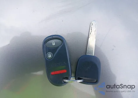 2005 Honda Civic Hybrid Hybrid W/Ulev (Cvt) from USA, damaged, VIN JHMES96645S022805